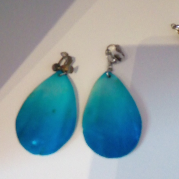 Blue earrings - Picture 2 of 6